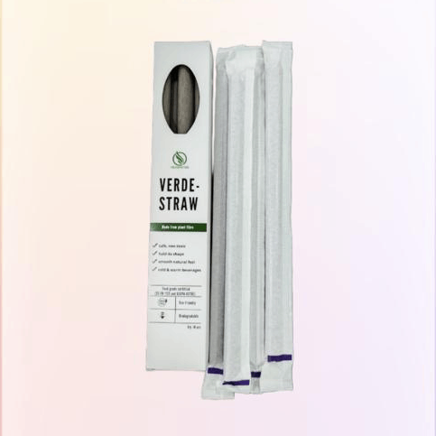 Eco-friendly straw packaging comparison showing wrapped and unwrapped options